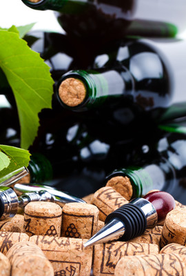 千年靈魂的現(xiàn)代守護(hù)者 透視葡萄酒瓶的設(shè)計美學(xué)