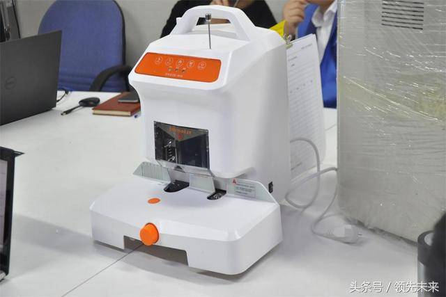 盆景辦公設(shè)備廠家攜手領(lǐng)先未來(lái)，共筑產(chǎn)品與技術(shù)培訓(xùn)新篇章
